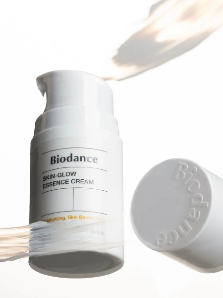 Glow Essence Brightening Cream thumbnail 3
