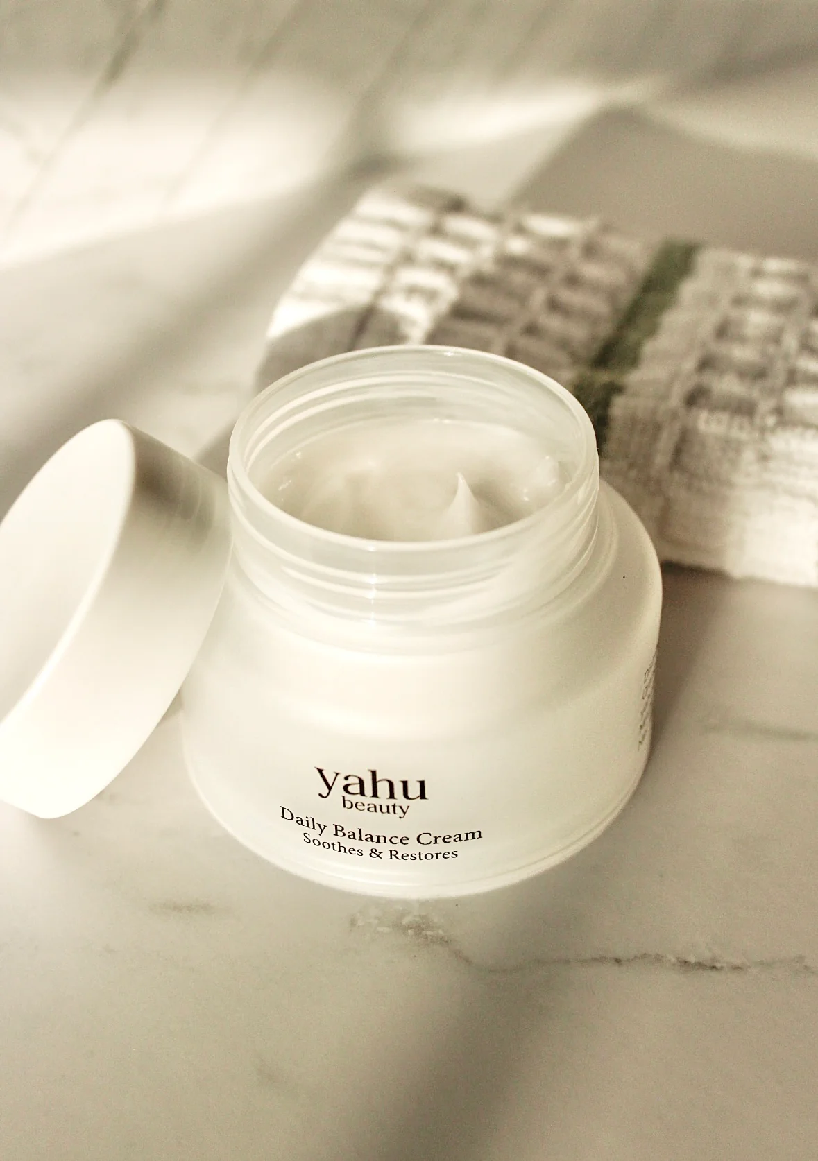 Daily Balance Moisturizer thumbnail 3